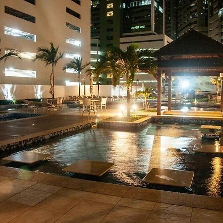 Apartamento Completo Ao Lado Do Salvador Shopping Esterno foto