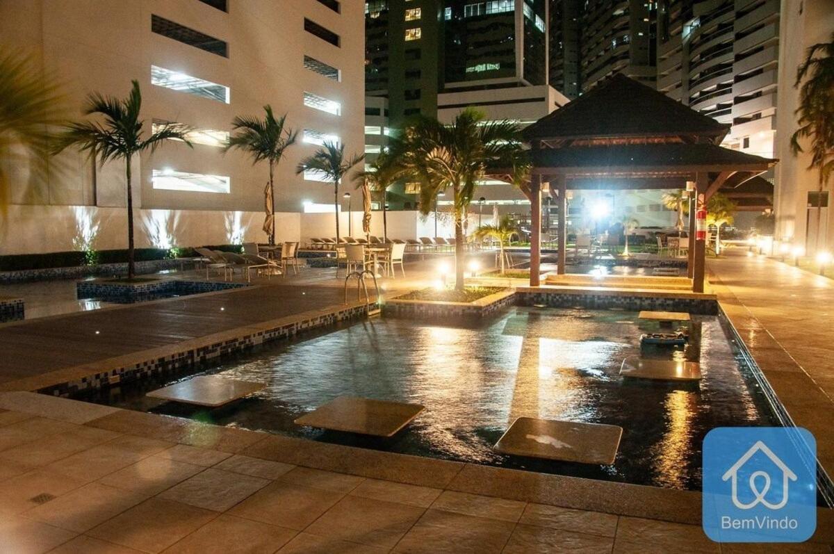 Apartamento Completo Ao Lado Do Salvador Shopping Esterno foto
